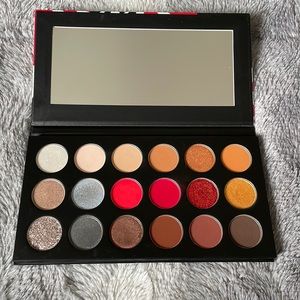 Morphe Coca-Cola Palette Limited Edition